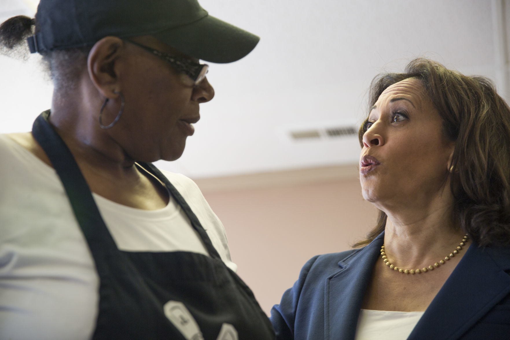 092019kw-kamala-harris-03